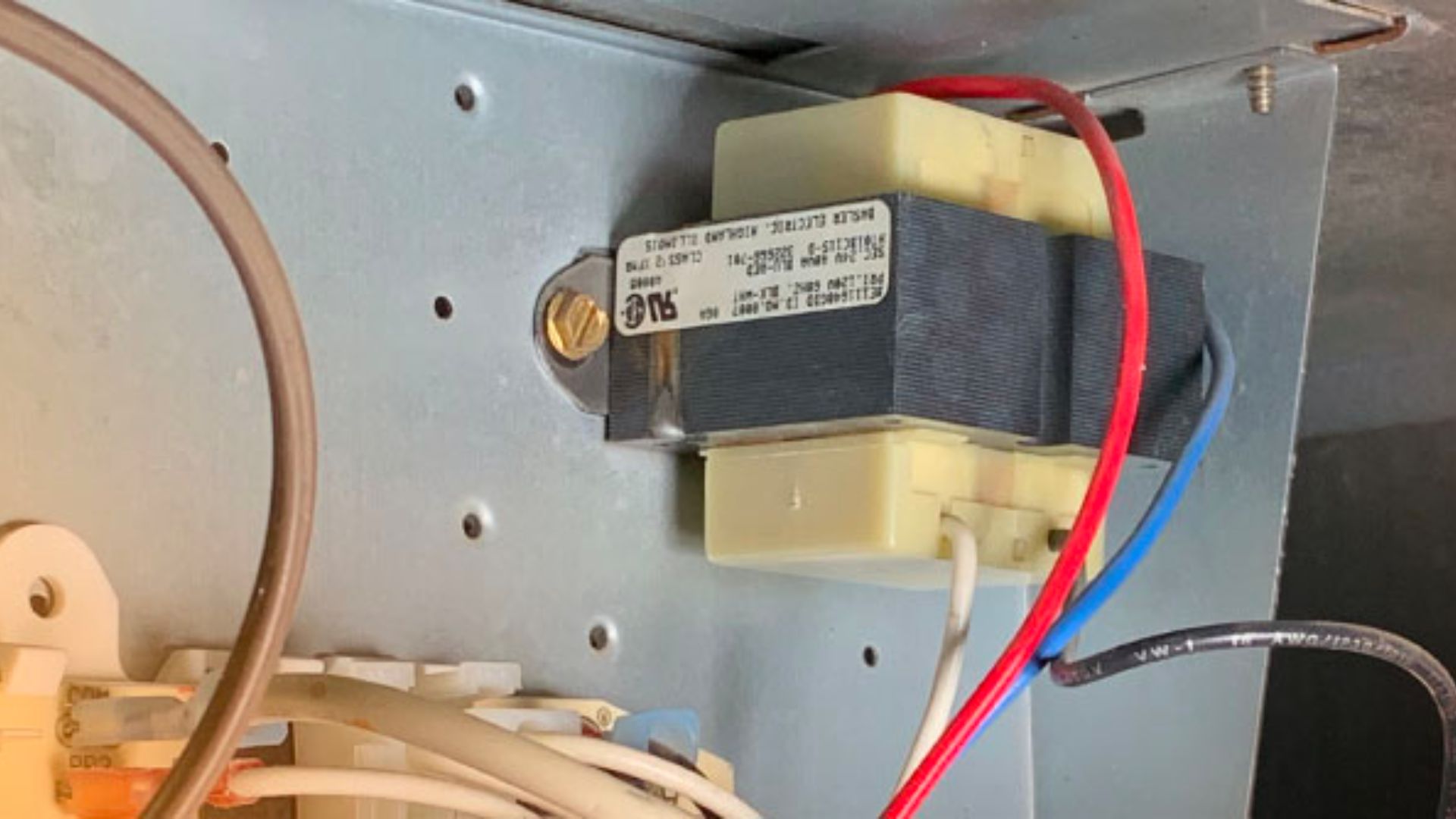 What Causes an HVAC Transformer to Fail